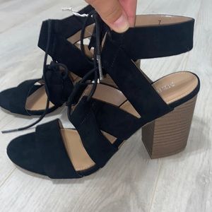 Merona black & tan block heels